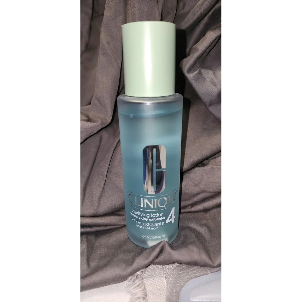 Clinique clarifying lotion